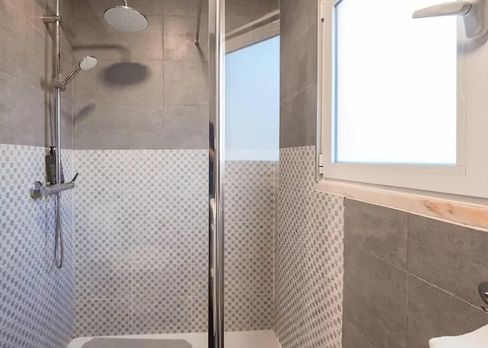 아파트 Guestready - With Balcony 마치코