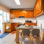 Guestready - With Balcony Machico (Madeira)