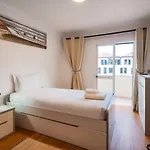 Guestready - With Balcony * Machico