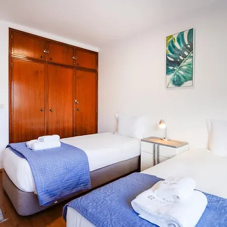 Guestready - With Balcony