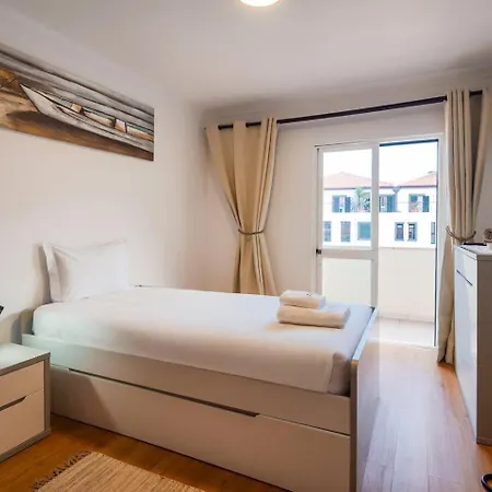 Guestready - With Balcony * Machico (Madeira)