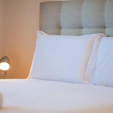 Guestready - With Balcony