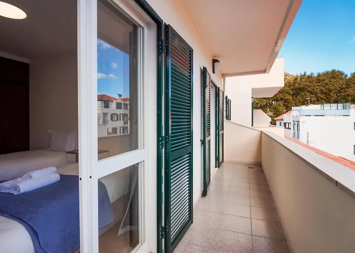 Guestready - With Balcony Lägenhet Machico (Madeira)